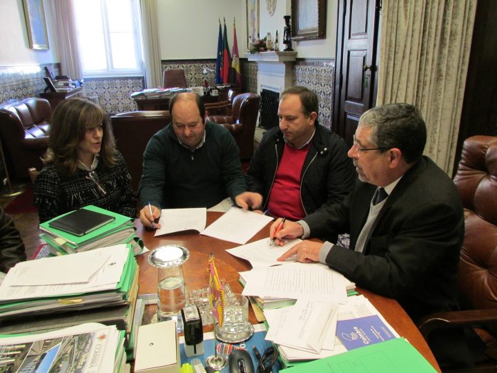 assinatura de contrato 2